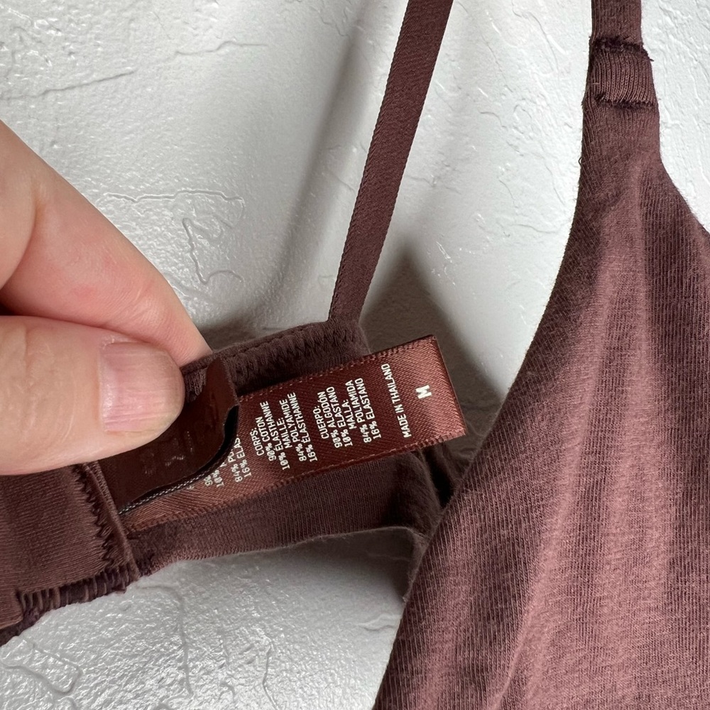 Skims Cotton Jersey Triangle Bra | Medium - Picture 3 of 9